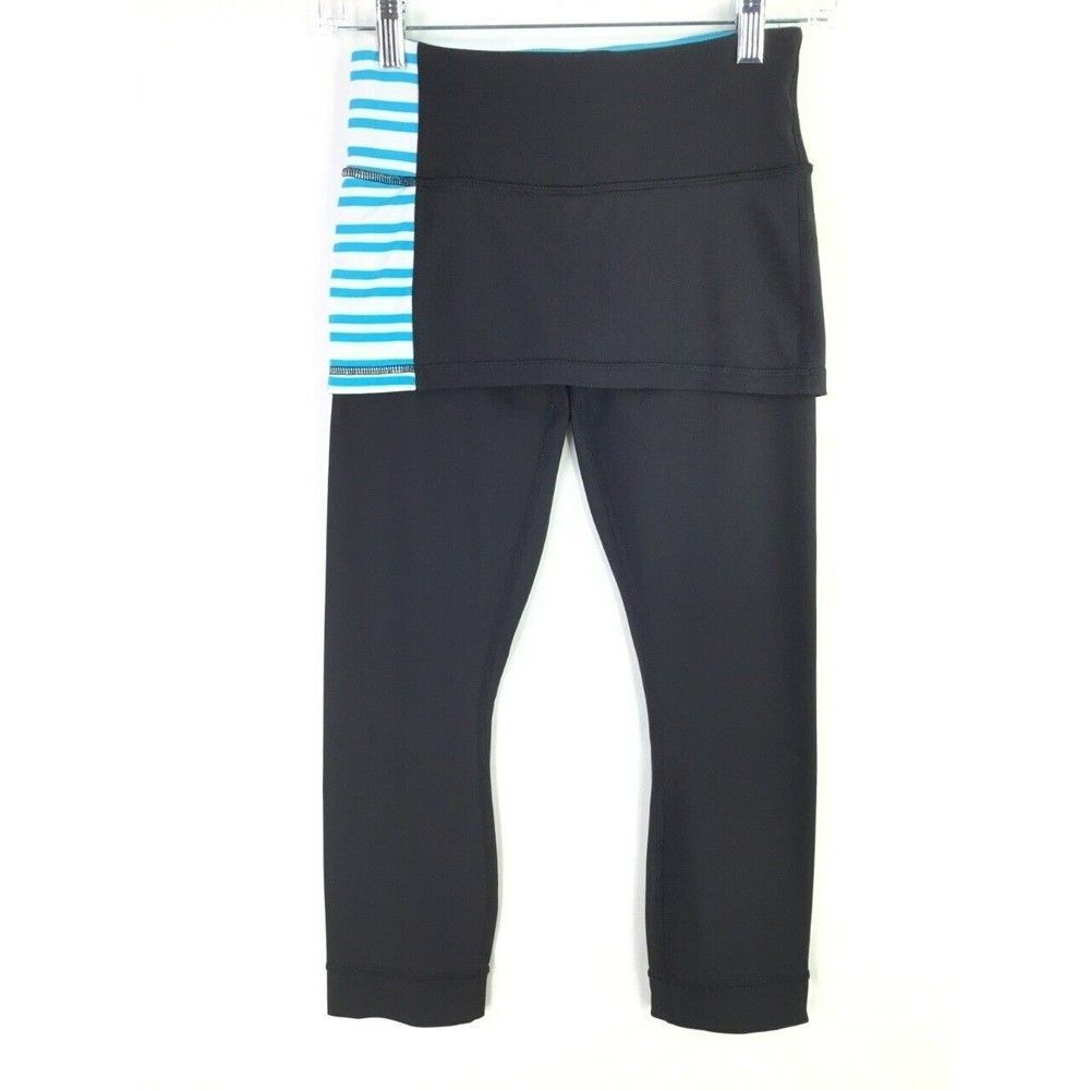 Lululemon Size 4 A Go Go Crop w/ Skirt Black/Twin Stripe Spry Blue 23" Inseam
